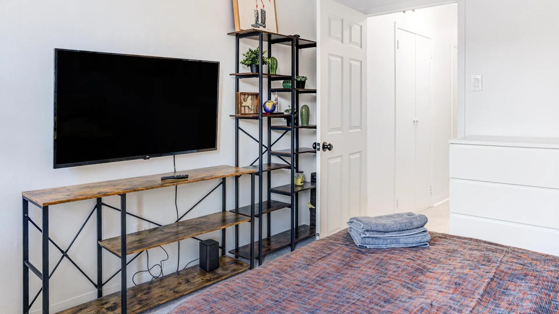 Appartement 3 Bedroom Cozy Unit In Hells Kitchen New York